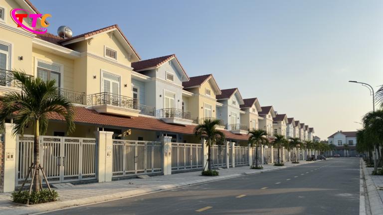 Nhà Riêng & Nhà Phố Sổ Riêng: Lựa Chọn Của Gia Đình Thực Ở