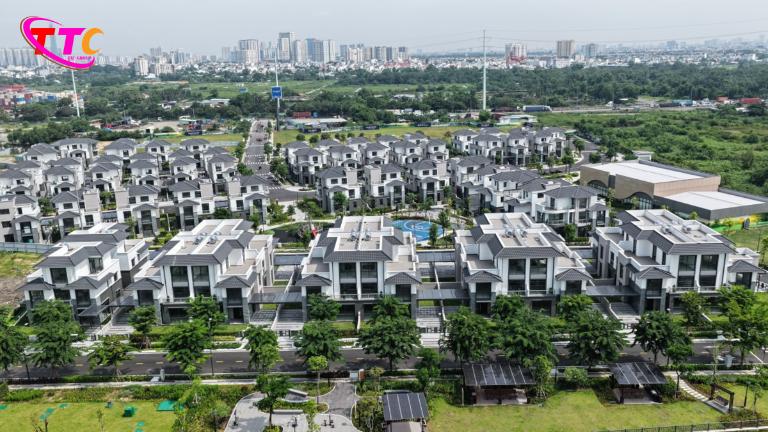 Mặt bằng giá nhà liền thổ - Cơ hội điều chỉnh giá ở khu Nam